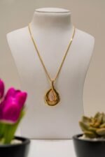 Elegent circle Pendant