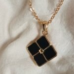 Elegant chain